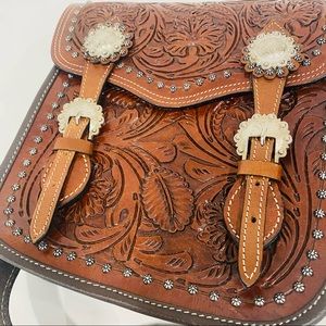 Conceal and Carry Leather Zip purse